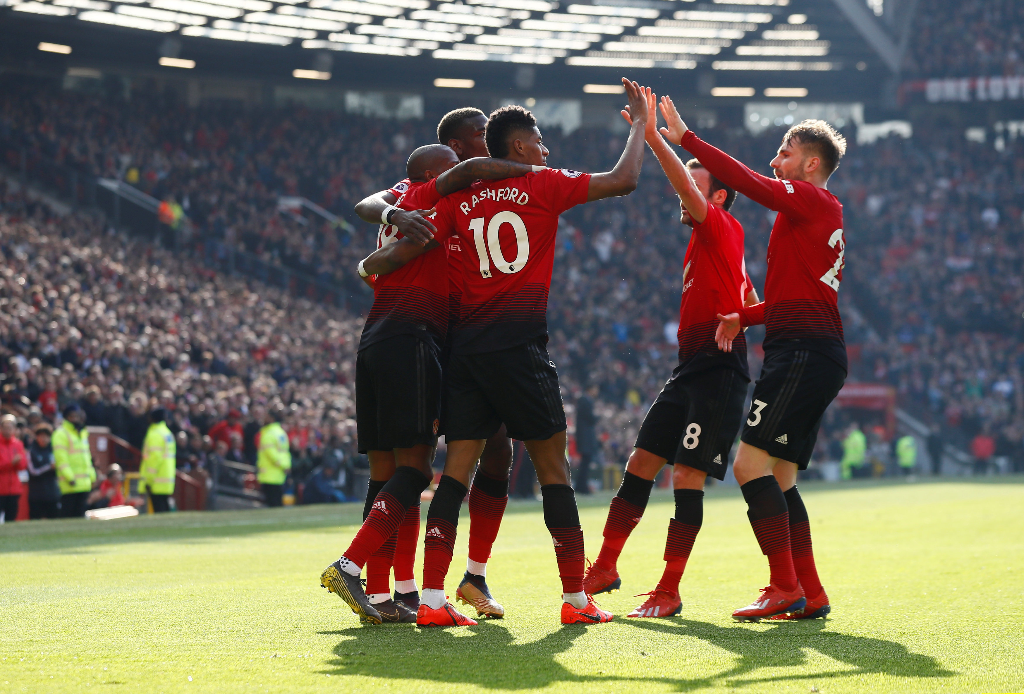 表現出色 表現出色