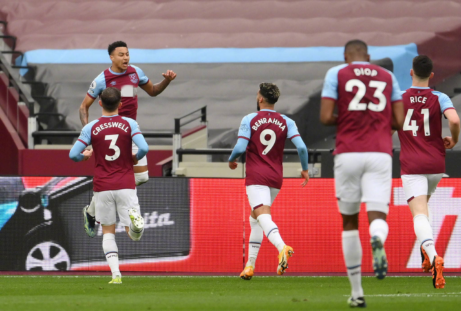 球员表现 球员表现